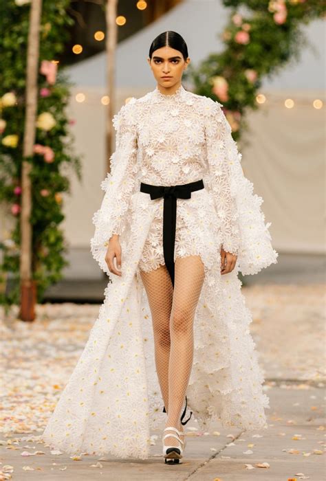 chanel spring-summer 2021 haute couture|Chanel spring summer haute couture.